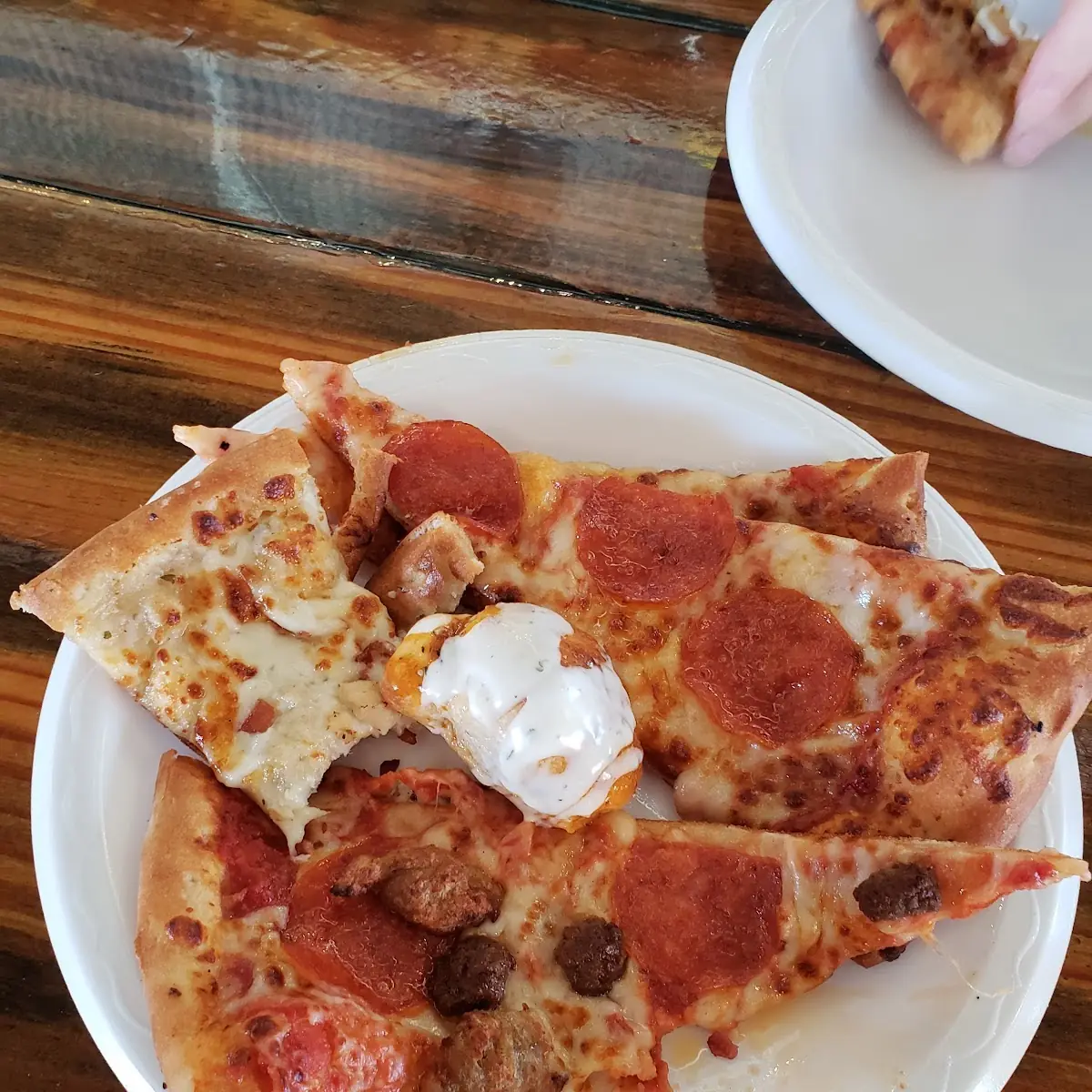 Buffet Pizza Slices