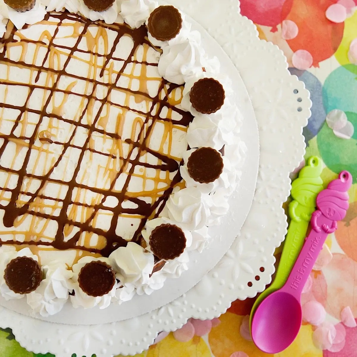 8 Round Cake