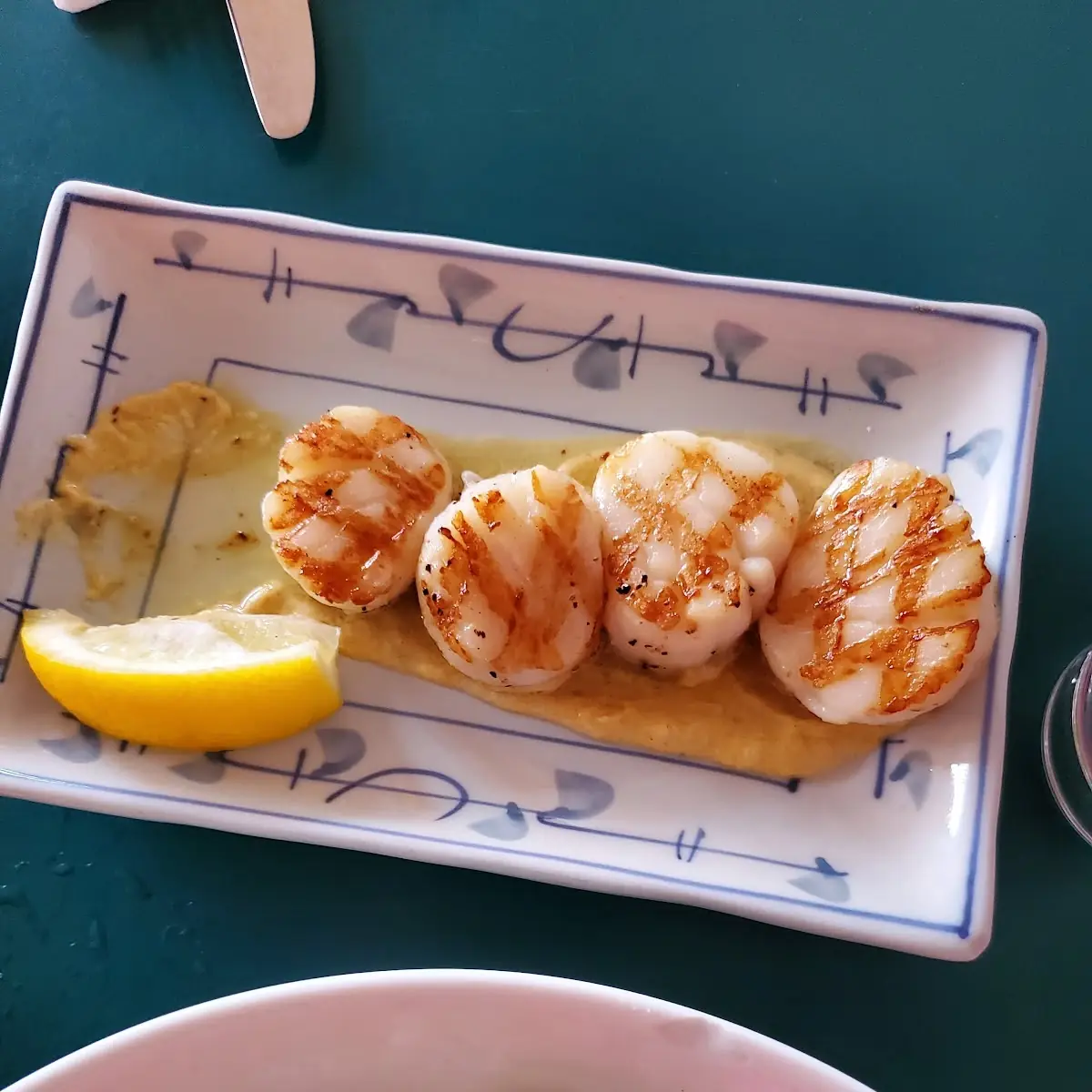 Seared Scallops with Dijon Sauces