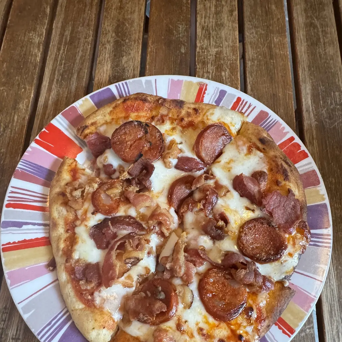 Pizza De Pepperoni Y Bacon