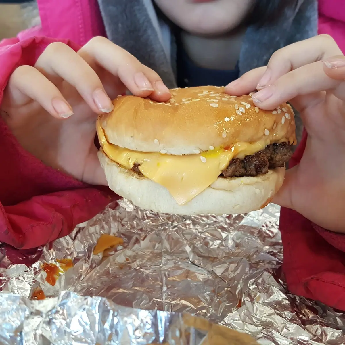 Kids Cheeseburger