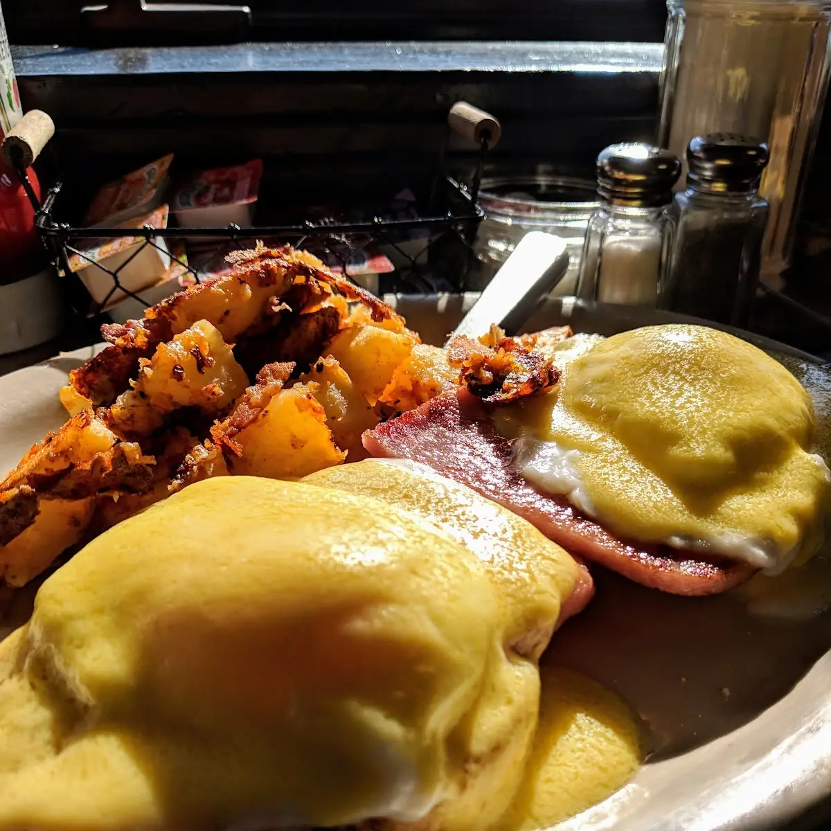 Eggs Benedict