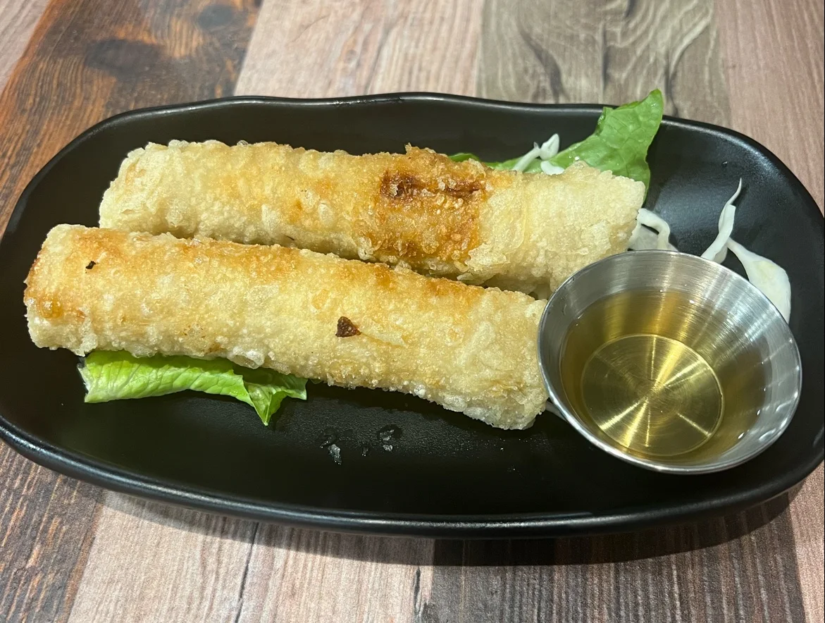 Imperial Rolls, Restaurant I AM PHO (Saint-Laurent)