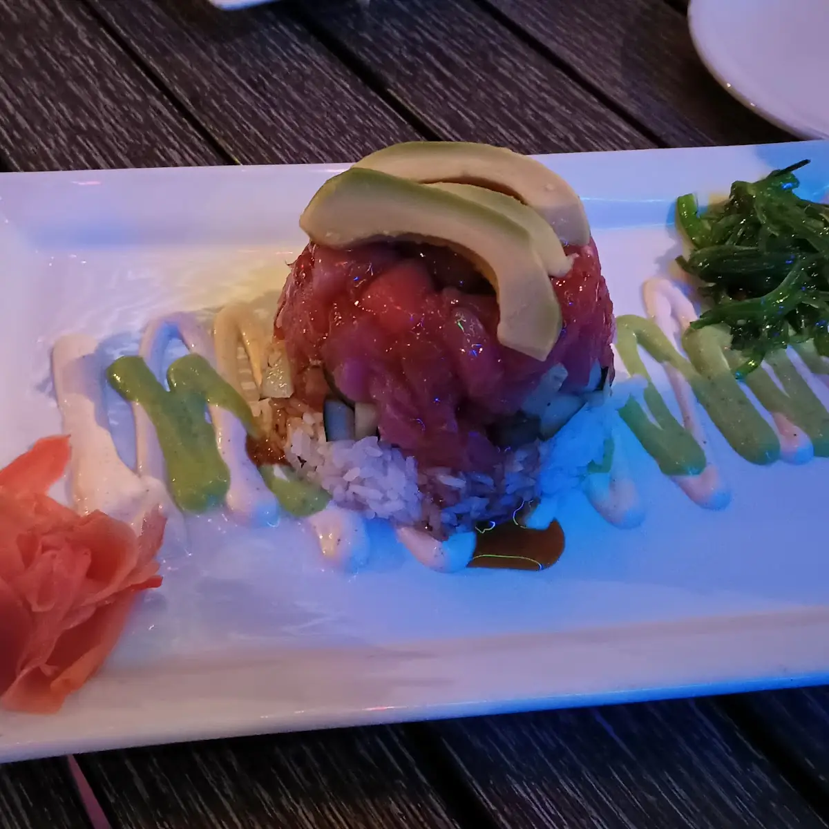 Tiki Ahi Tuna Salad