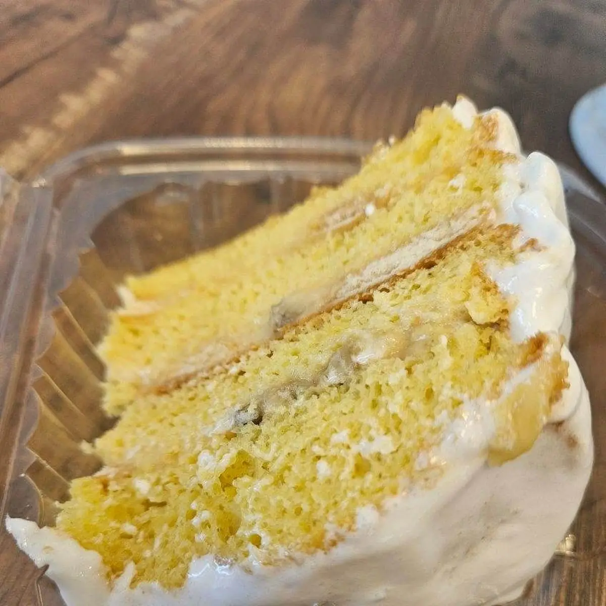 Homemade Banana Pudding Cake Slice