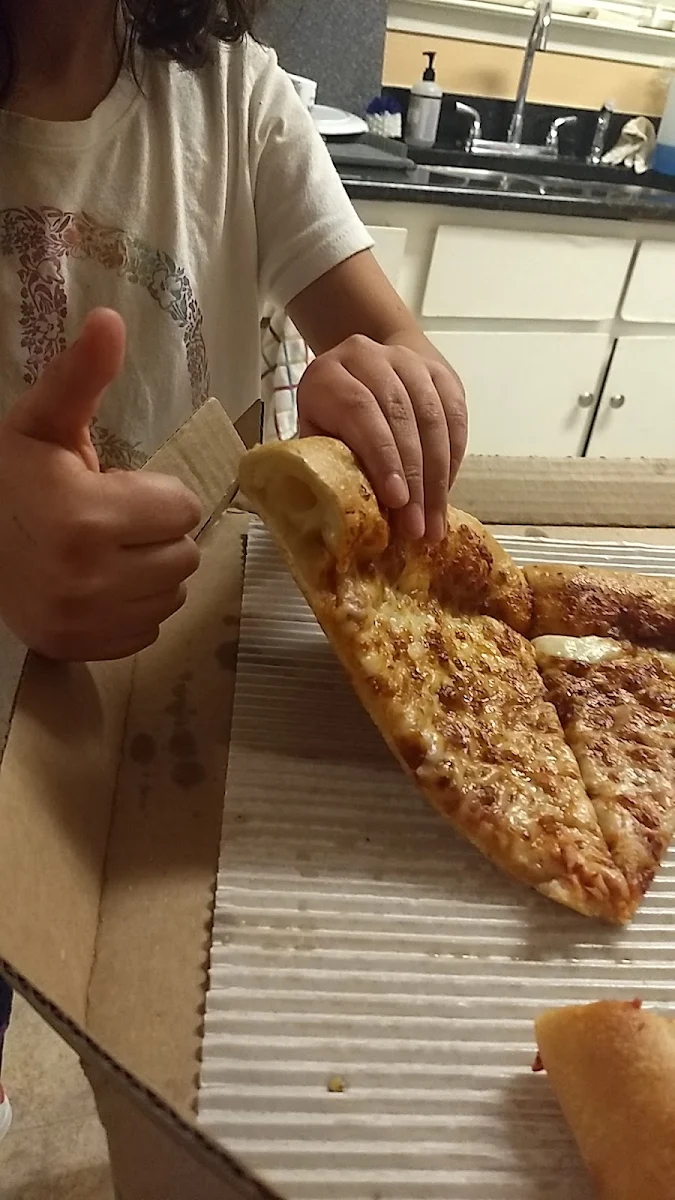 Stuffed Crust Cheese Pizza