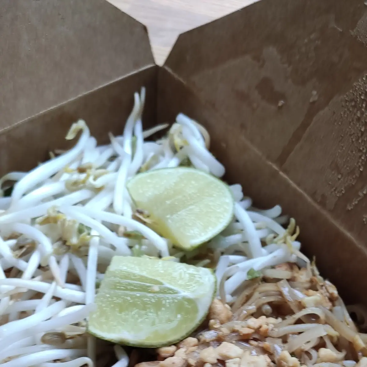 Chicken Pad Thai