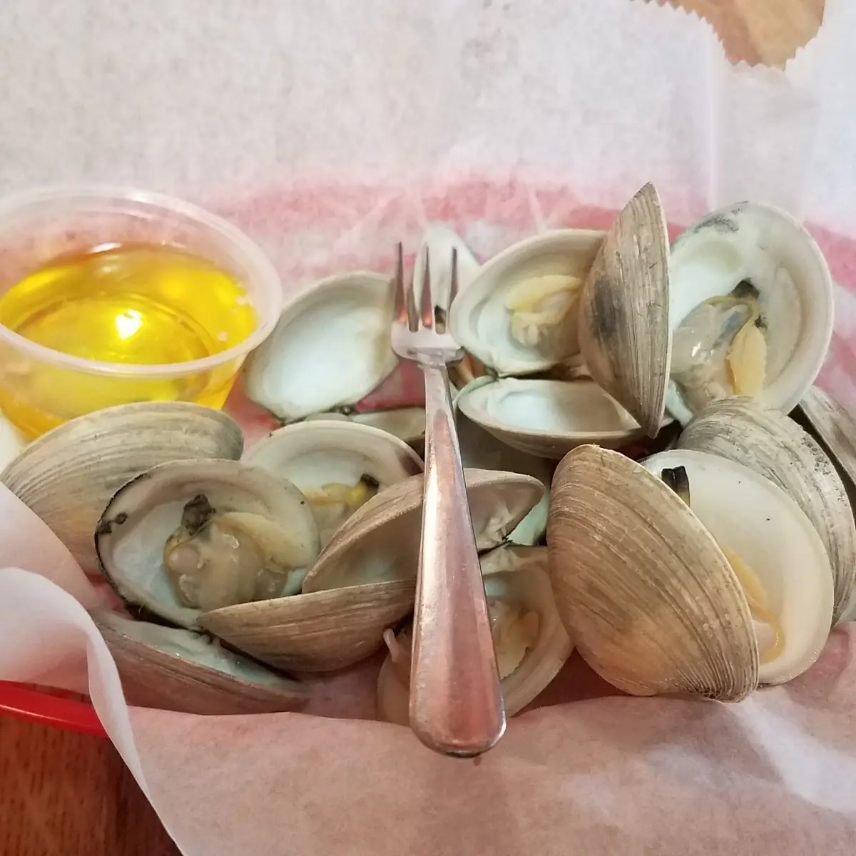 Local Seaside Steamed Clams