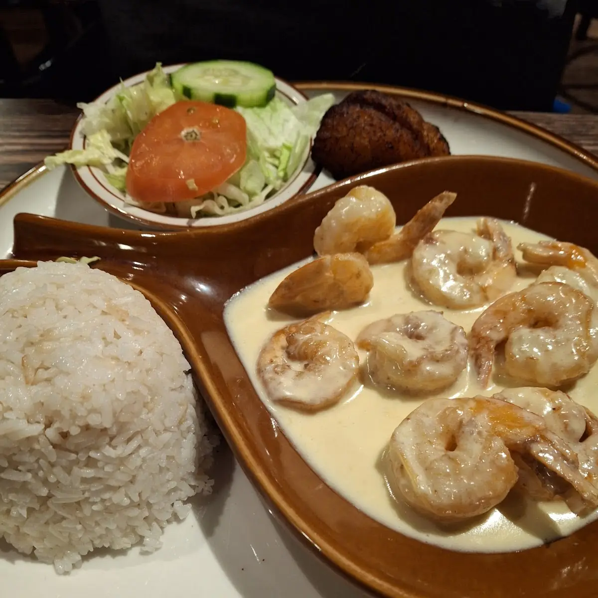Shrimp in Creamy Garlic Sauce