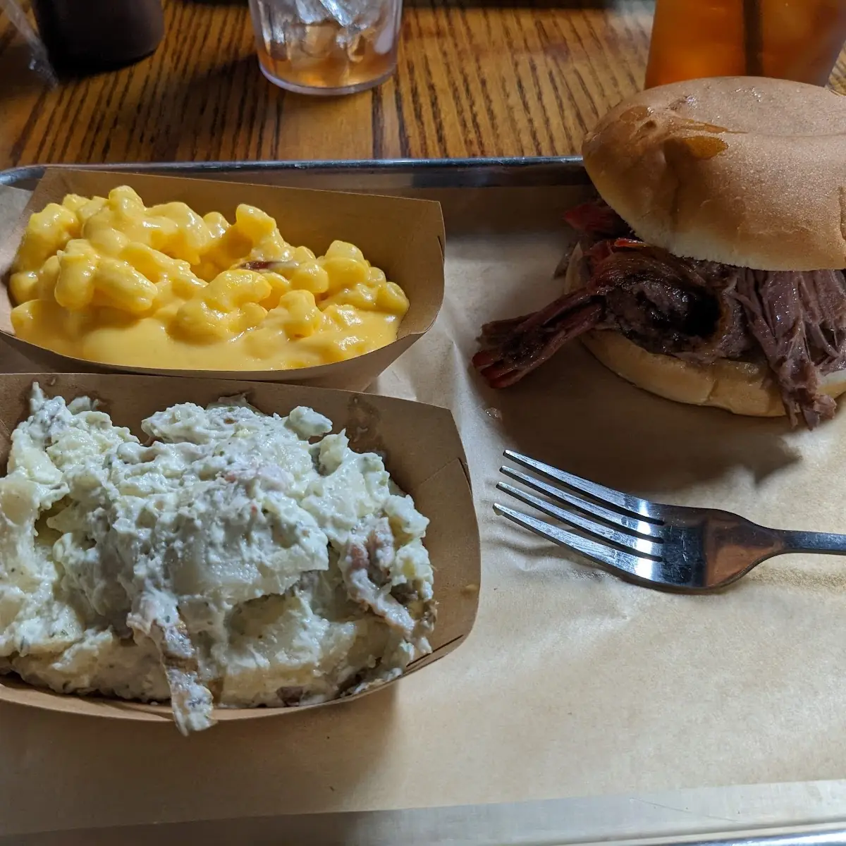 Pulled Pork Sandwich Dinner
