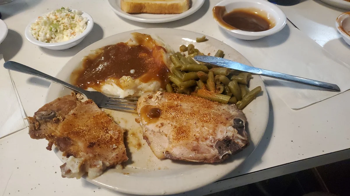Newport Brown Gravy Cottage Cheese