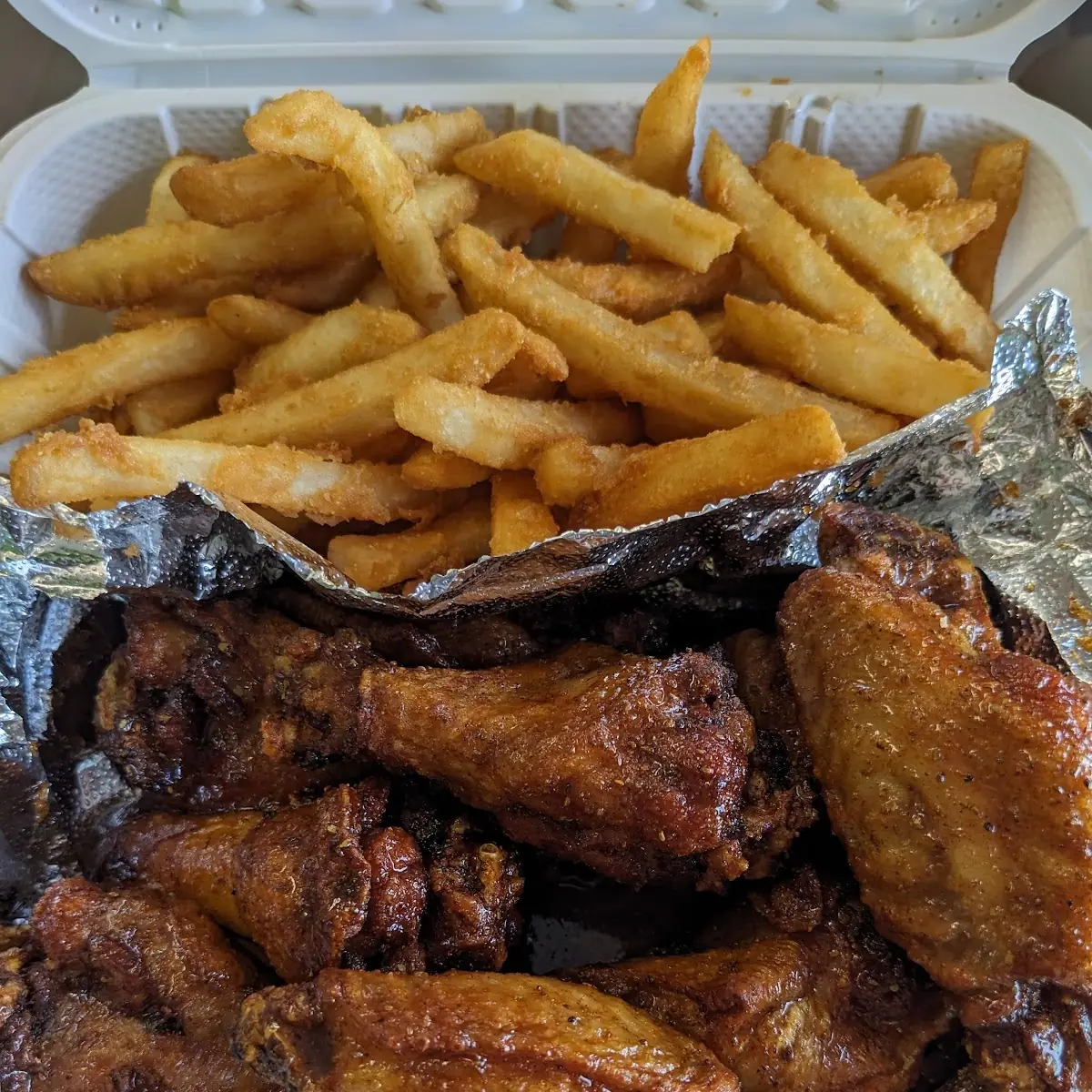 Honey Old Bay Wings Combo