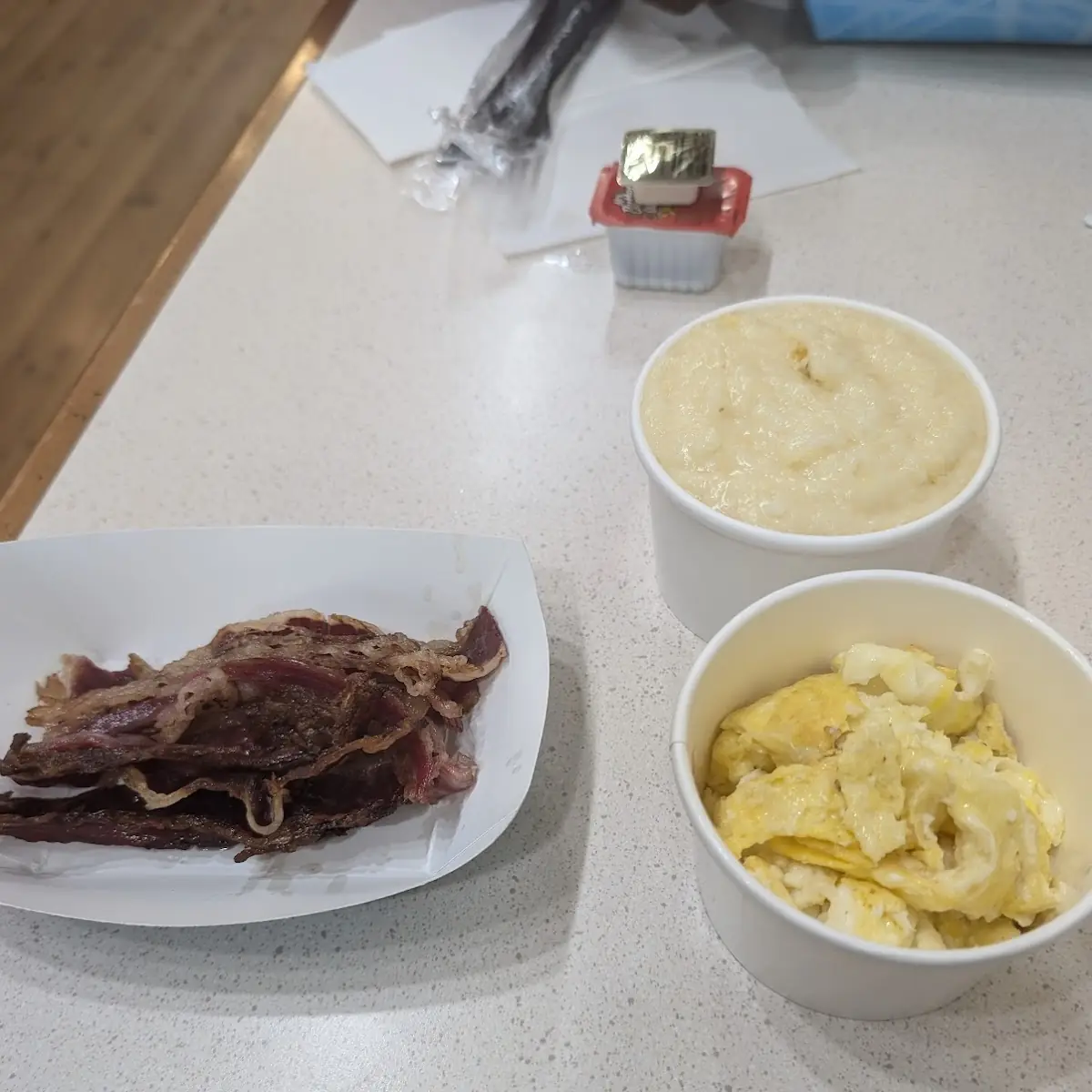 Beef Bacon Scrambled Eggs and Grits
