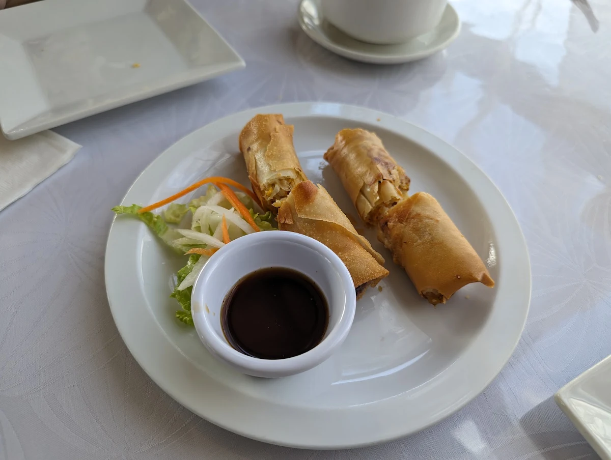 Roll Imperial, Fresh Rolls Restaurant