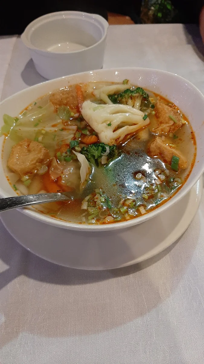 Tom Yum Soup, Fresh Rolls Restaurant