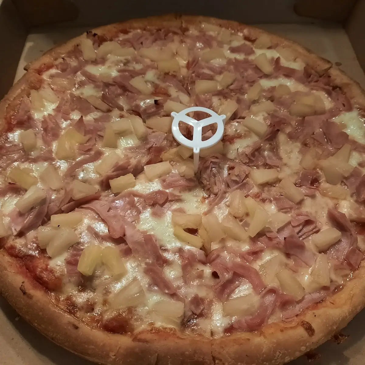 Hawaiian Pan Pizza