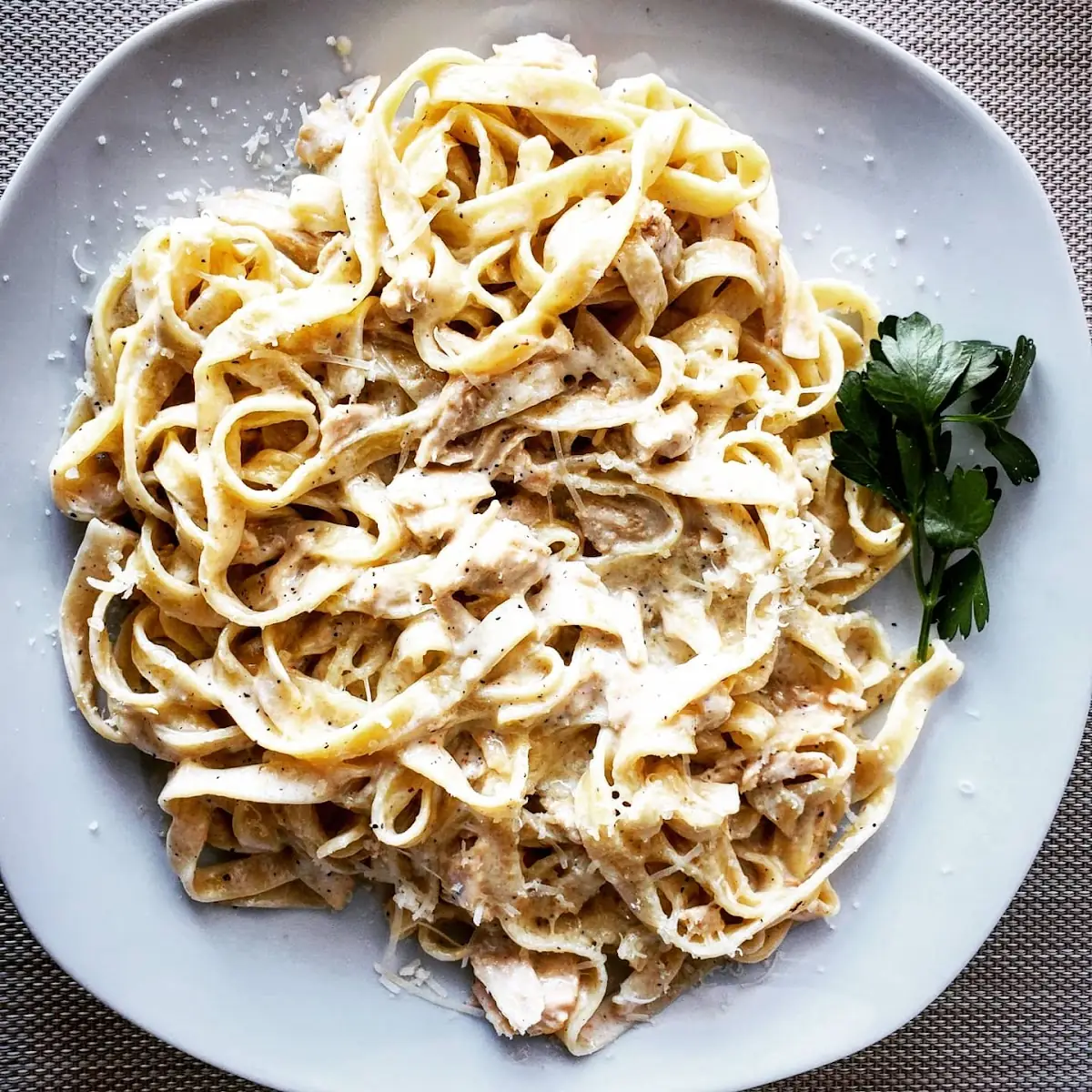 Fettuccine Chicken Alfredo