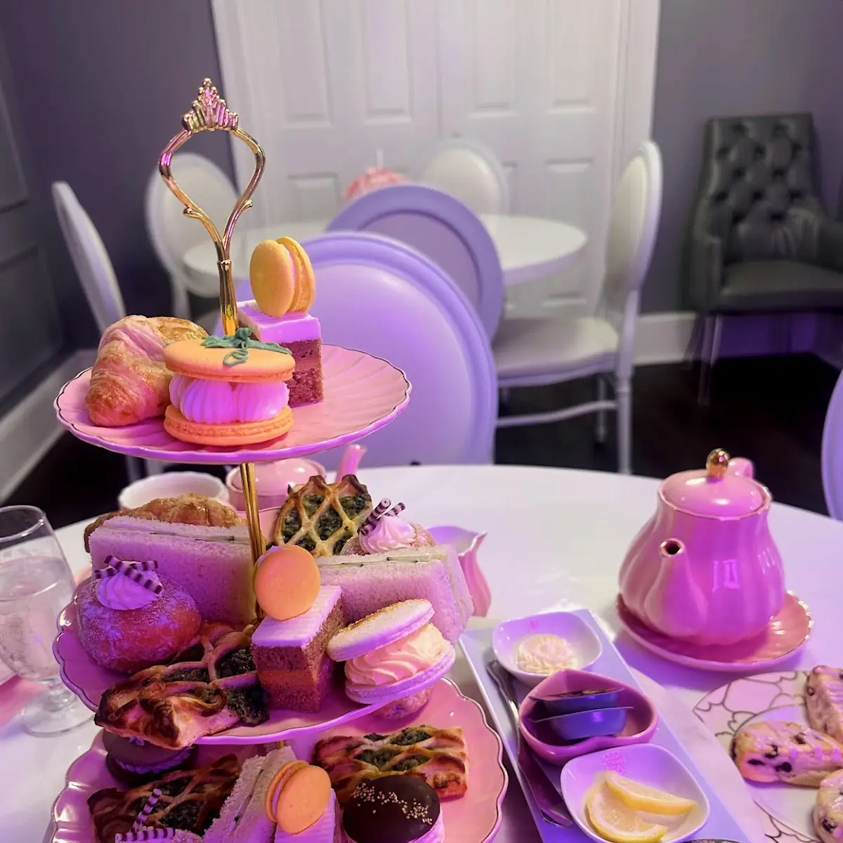 Afternoon Tea Time