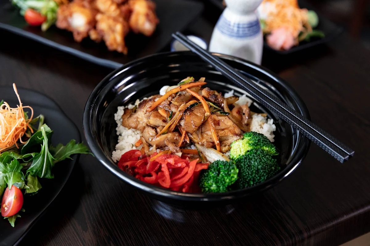Teriyaki Chicken Don, Okami Japanese Restaurant