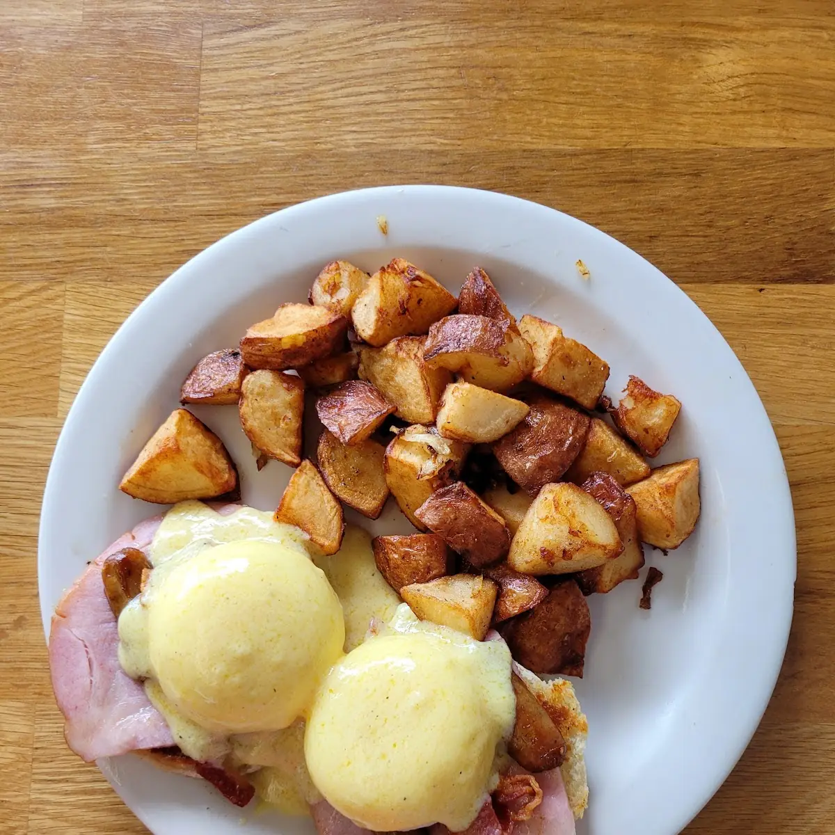 Country Benedict with Home Fries