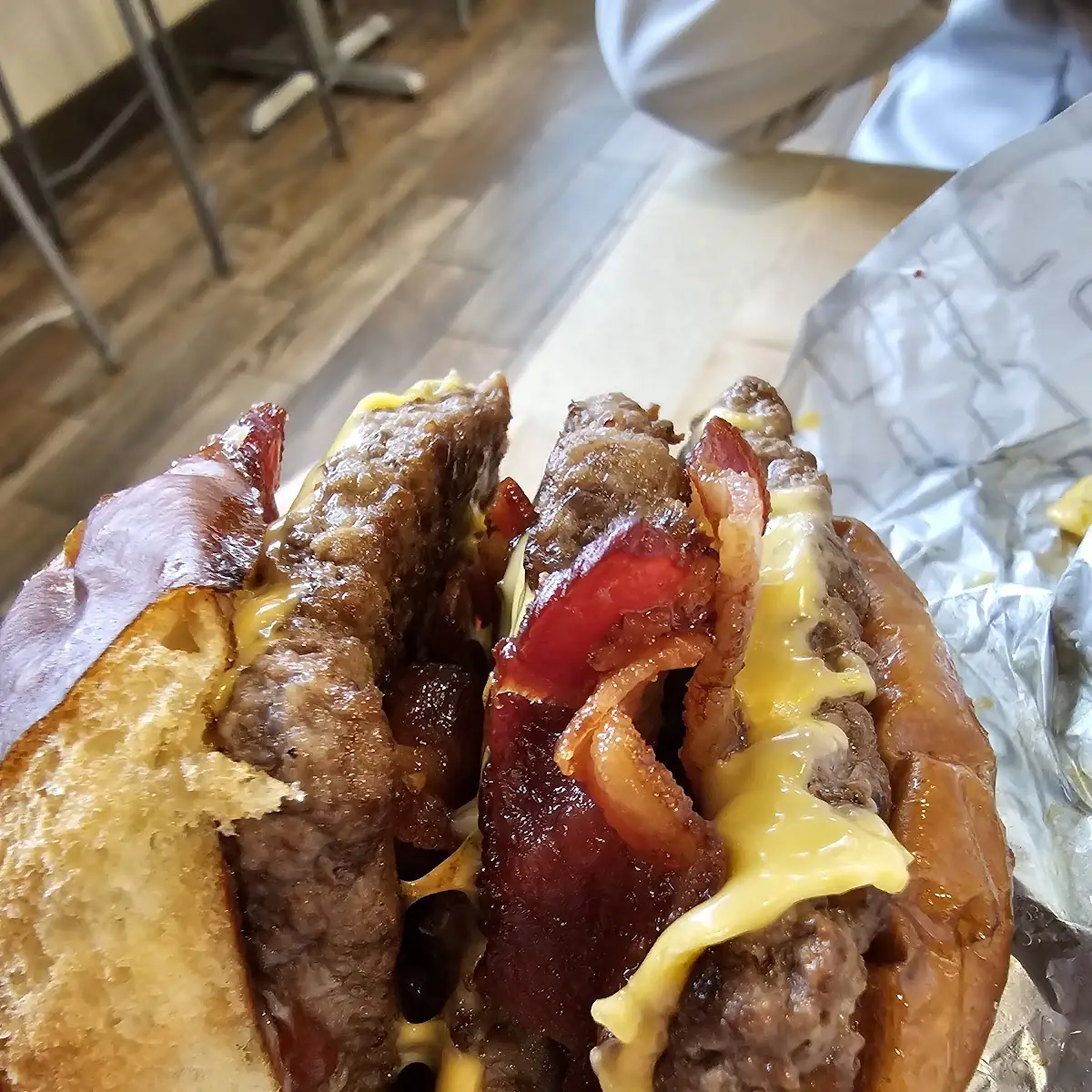 Pretzel Beacon Cheeseburger Combo