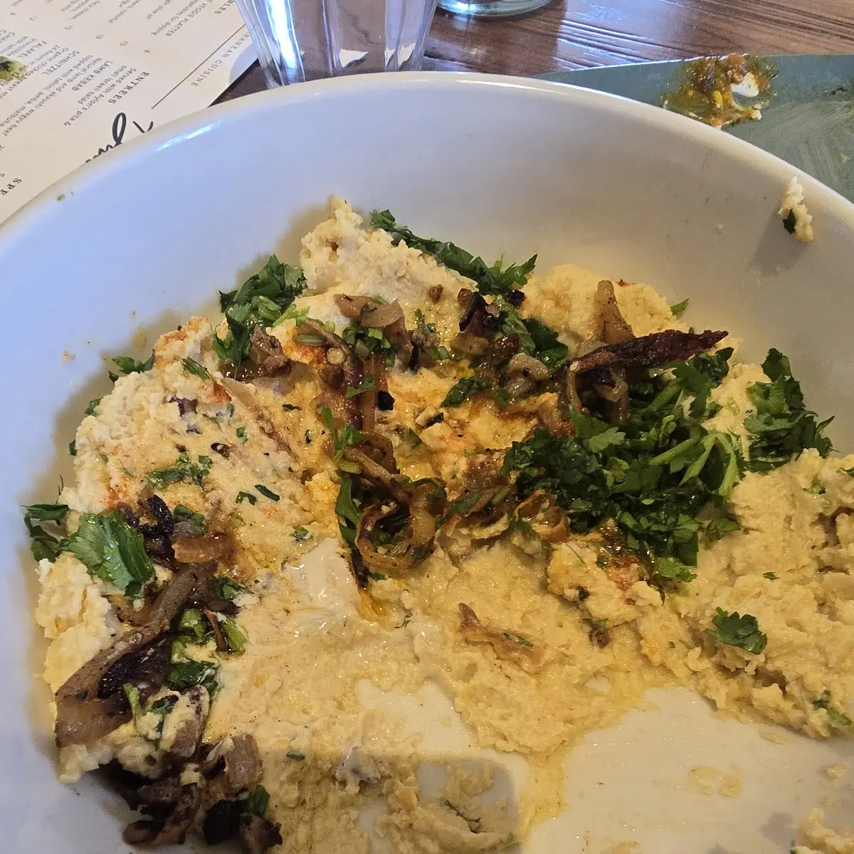Hummus with Meat
