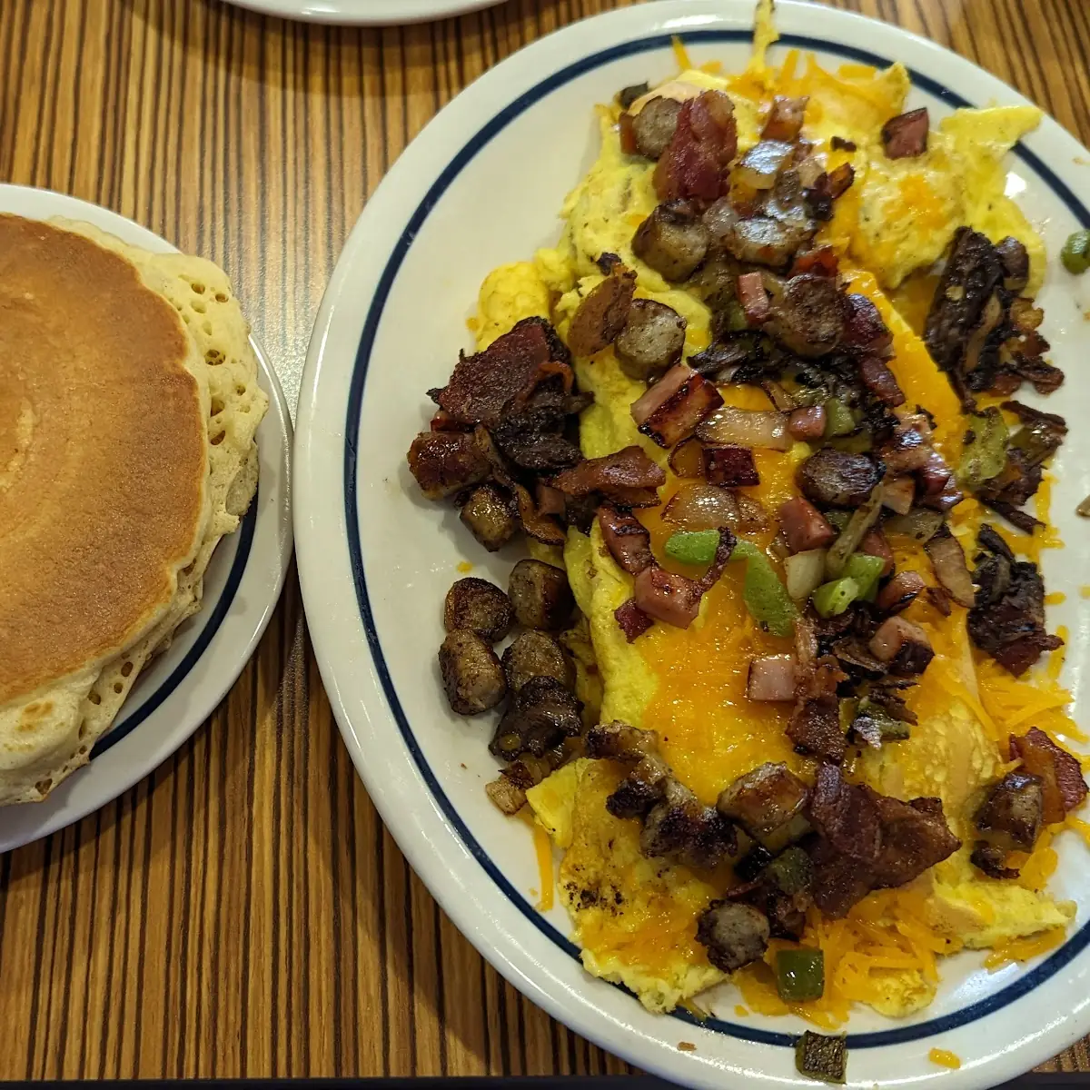 Colorado Omelette with Pancakes