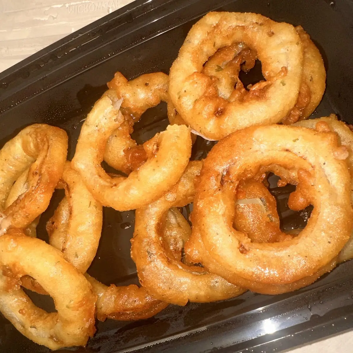 Onion Rings & Dipping Sauce