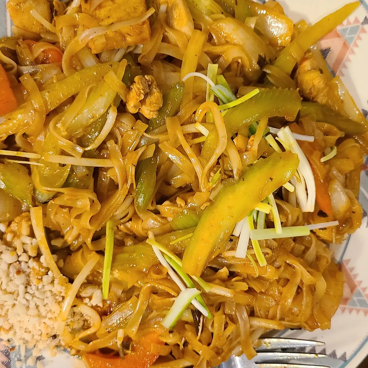 Pad Thai Chicken and Shrimp, Pho Hut