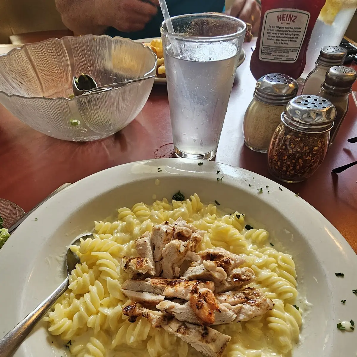 Fettuccine Alfredo