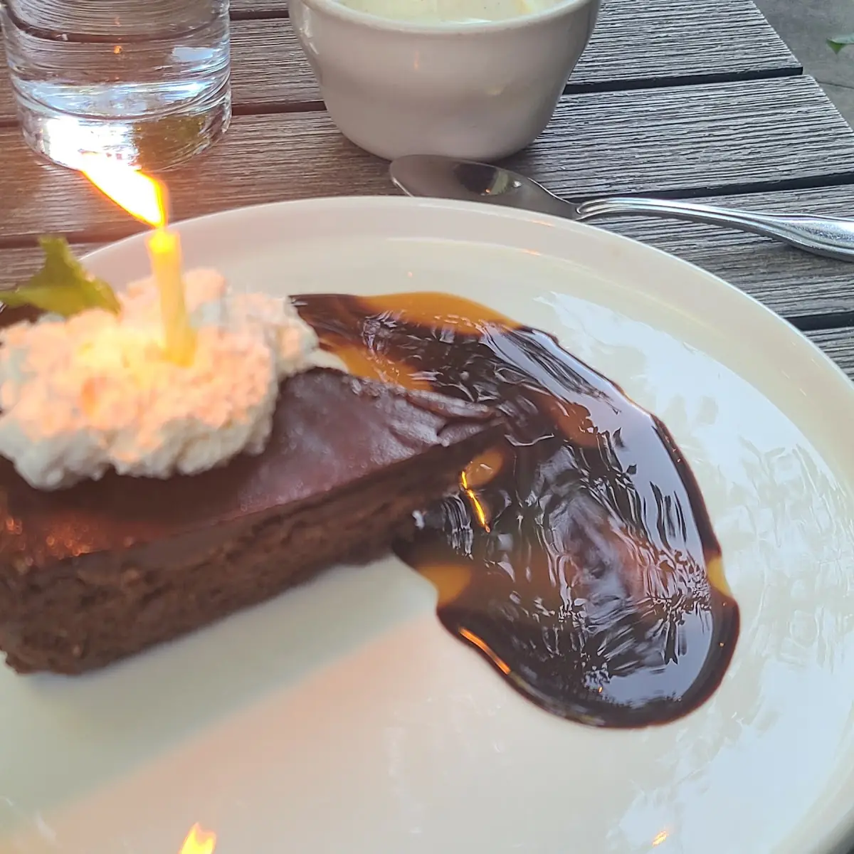 Flourless Chocolate Cake