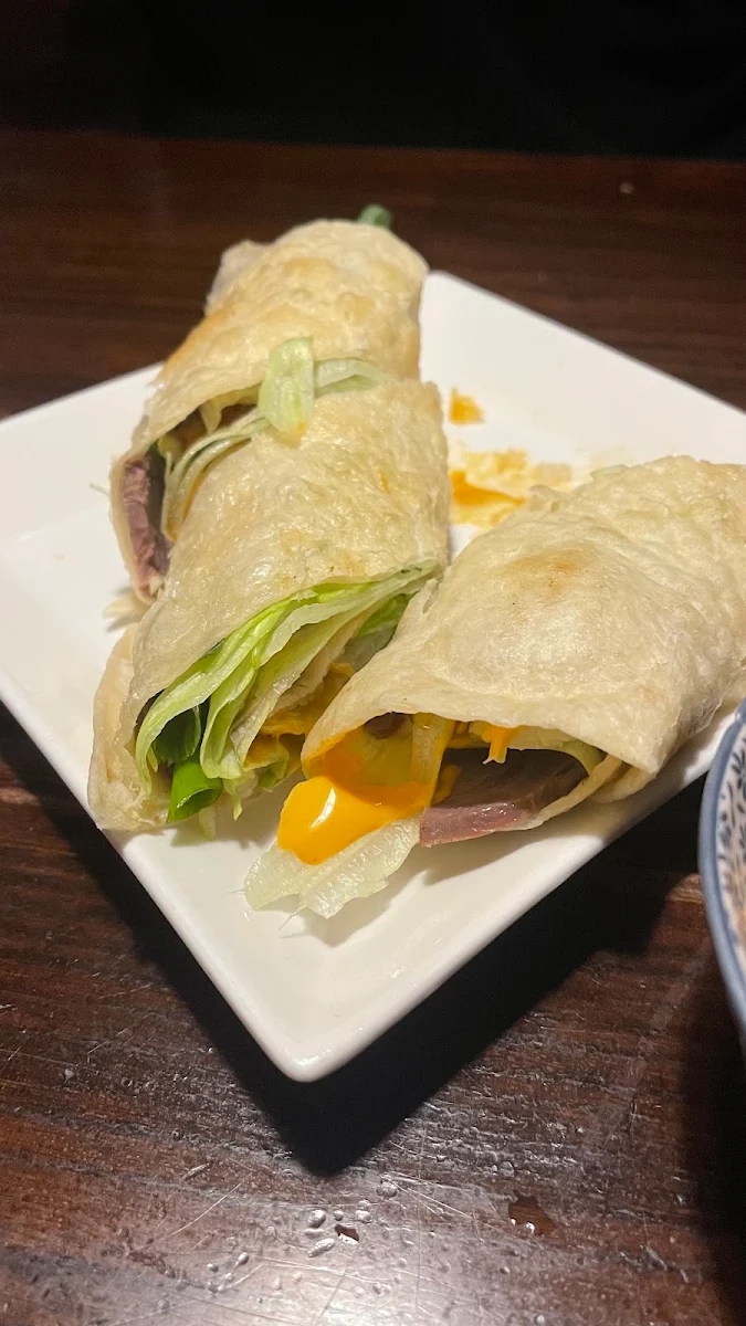Beef Roll, Legendary Noodle House