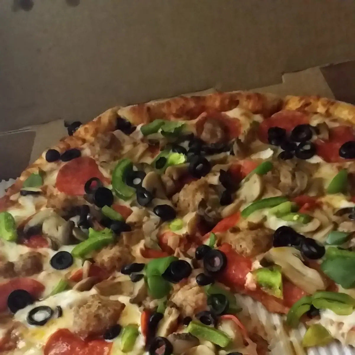 Sausage Mushroom Black Olive