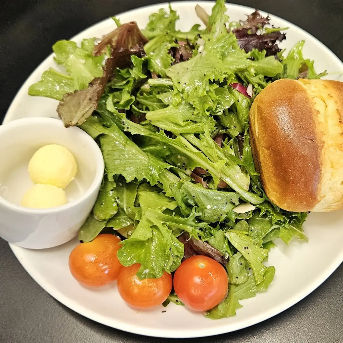 Vandal Market Salad