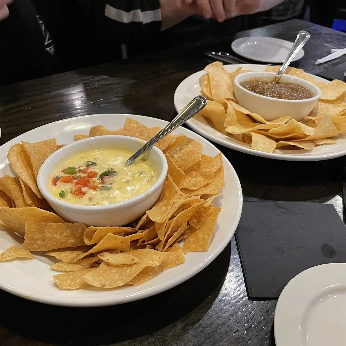 Chips & Queso