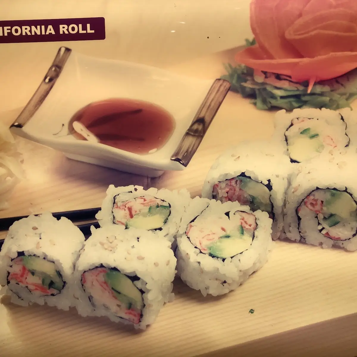 6 Pieces California Roll