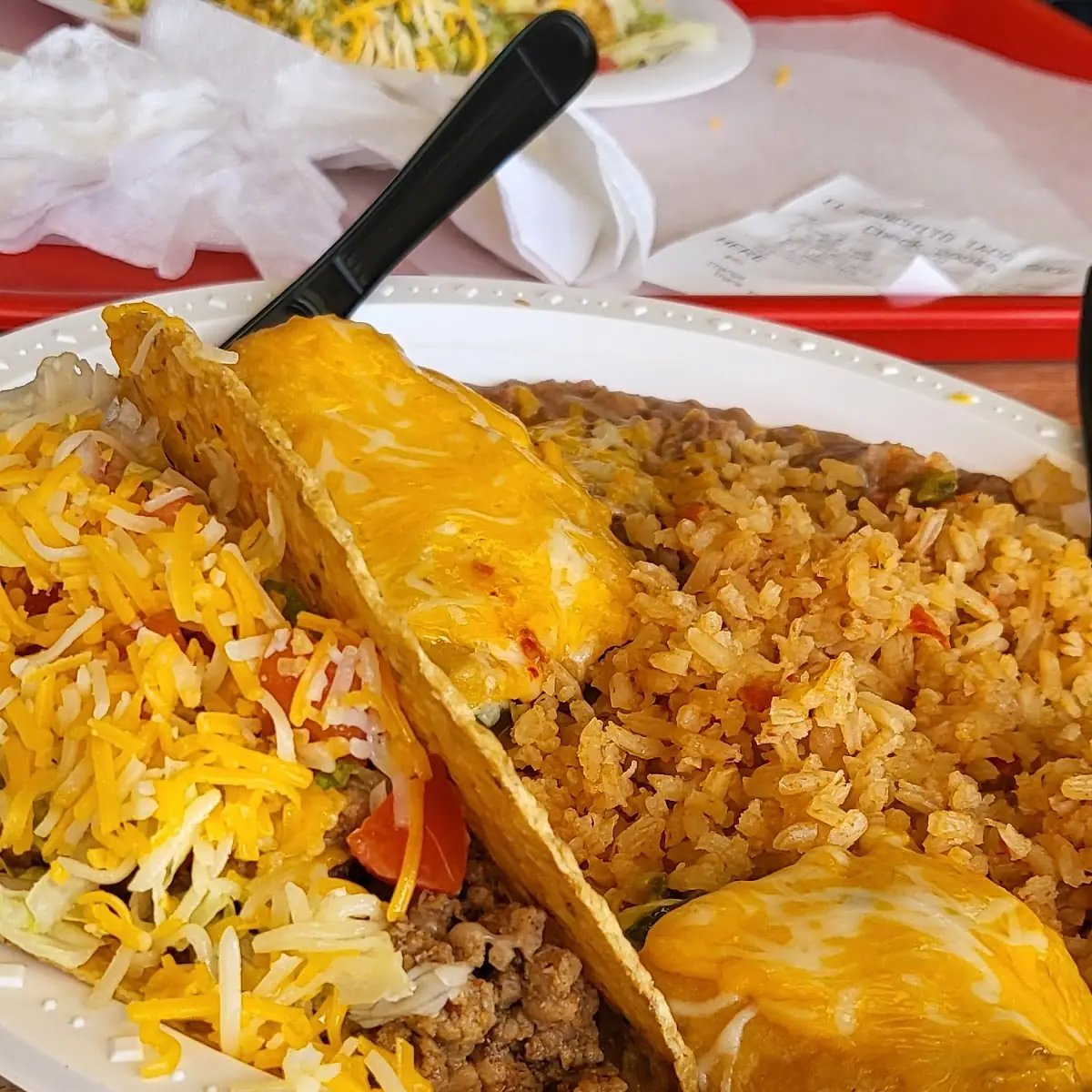 Chili Relleno and Taco Plate