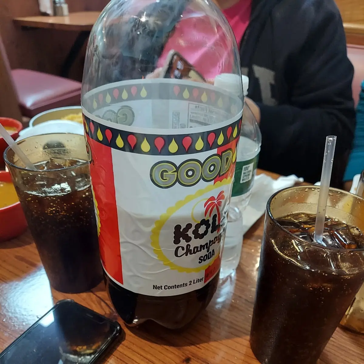 Kola Champagne