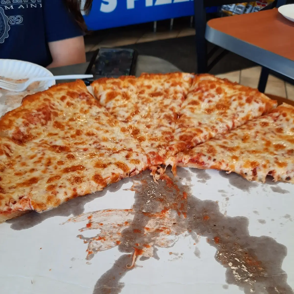 LG Veggie Supreme Pizza