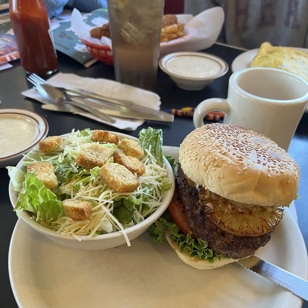Bonzi Burger with Side Salad