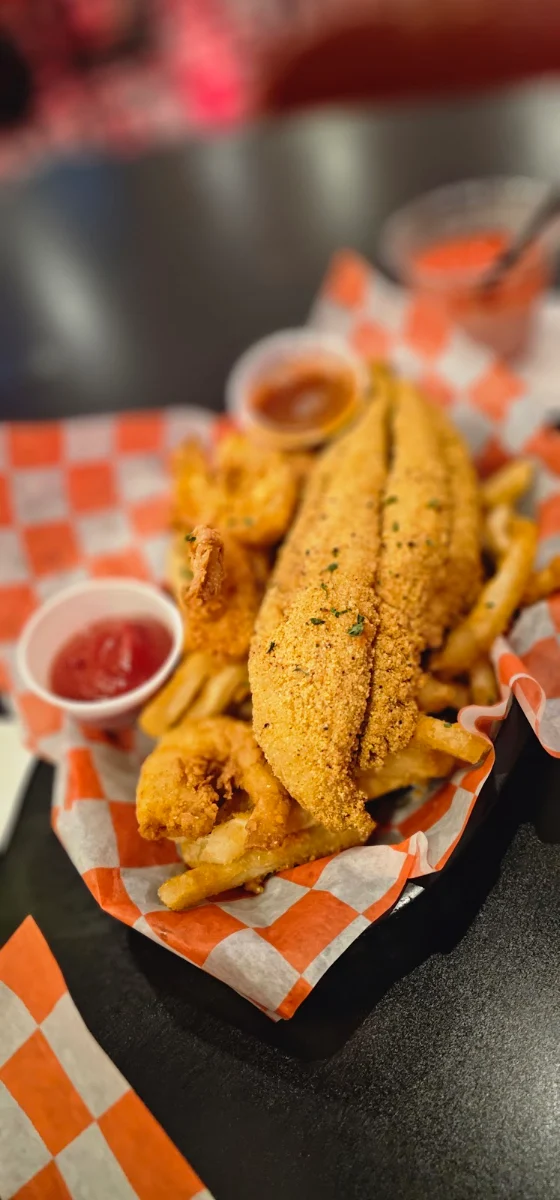 Shrimp and Catfish Dinner