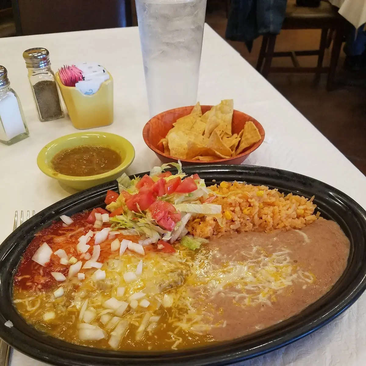 Cheese Enchilada Plate with Chips and Salsa