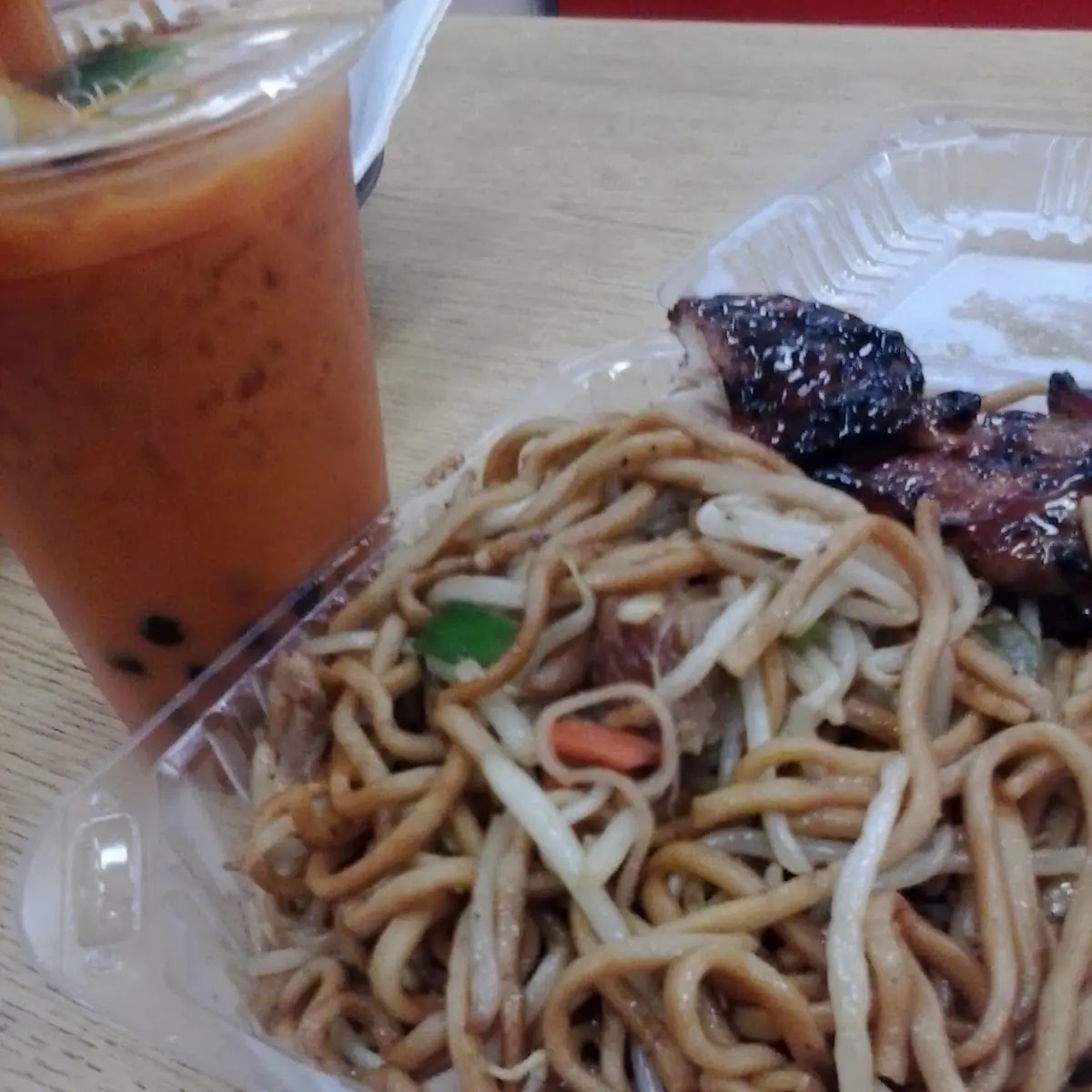Thai Ice Tea Chow Mein