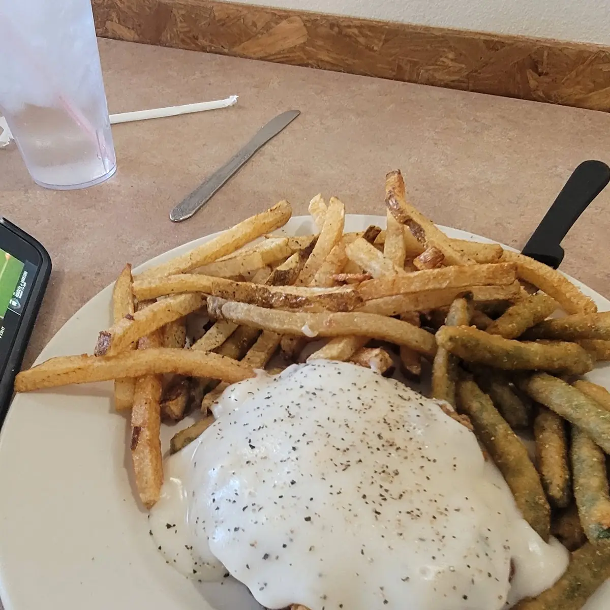 Fried Steak with White Gravy