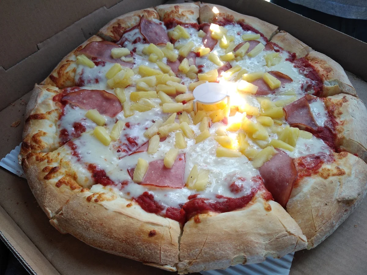 Hawaiian Pizza