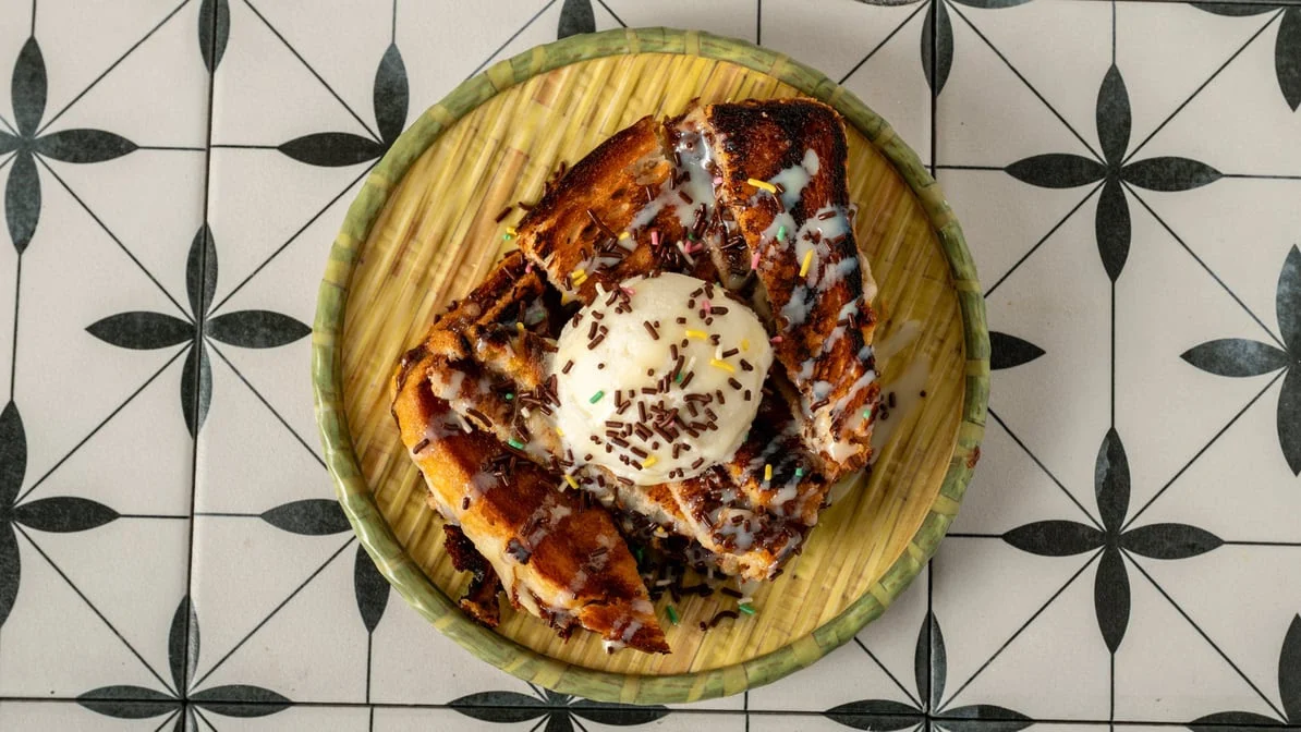 Highlights, Abang abang Indonesian Eatery