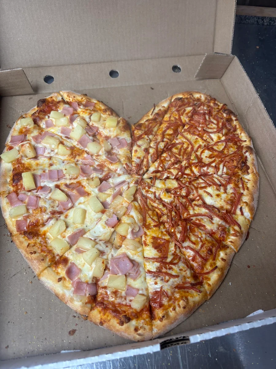 Highlights, Naples Pizza