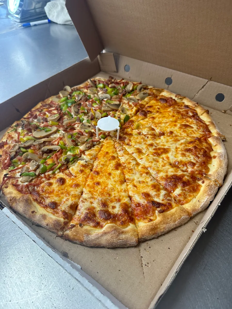 Highlights, Naples Pizza