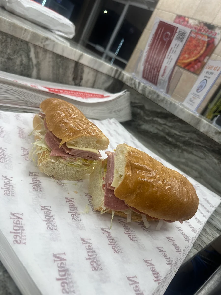 Highlights, Naples Pizza