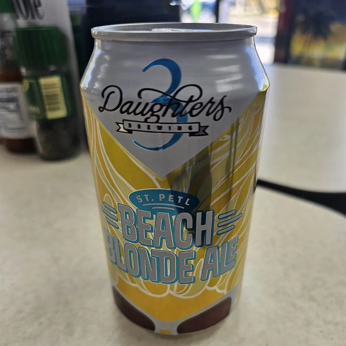 3 Daughters Beach Blonde Ale